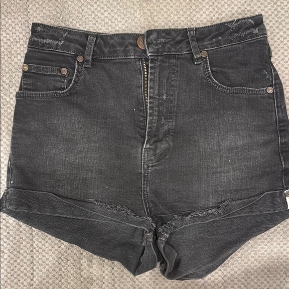 One Teaspoon Black Jean Shorts High-Waisted Distressed - Picture 1 of 3